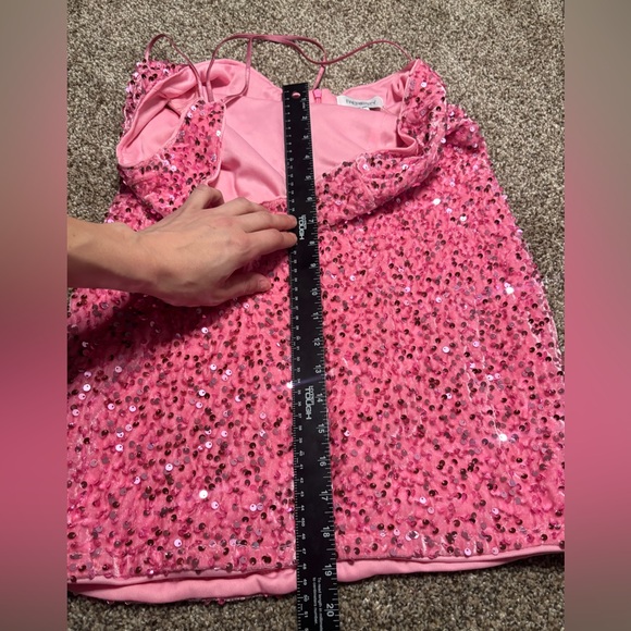 Faeriesty Women’s Large One-Shoulder Pink Sequin Pink Dress - Picture 3 of 14